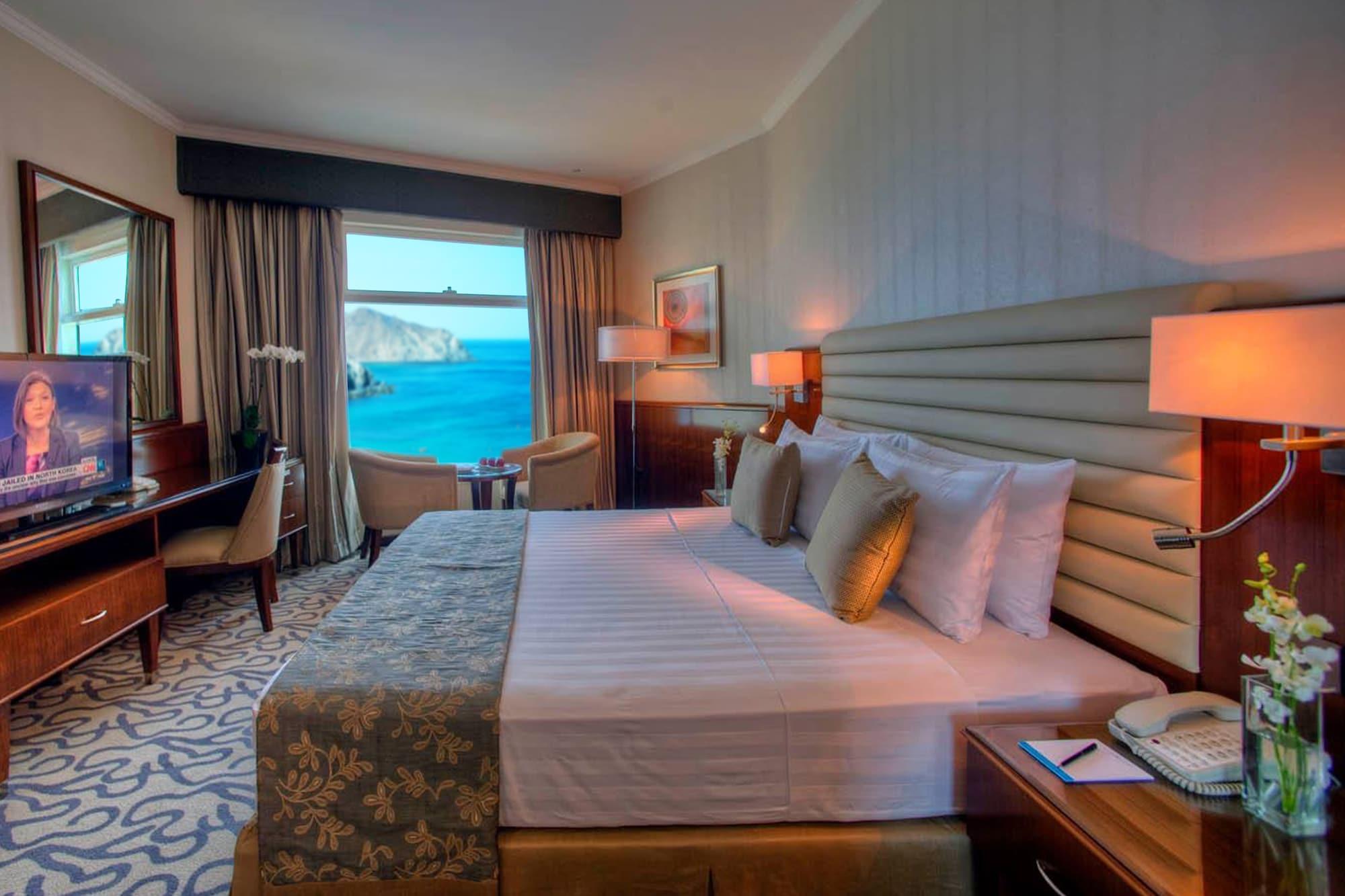Oceanic Khorfakkan Resort & Spa Khor Fakkan Exterior foto